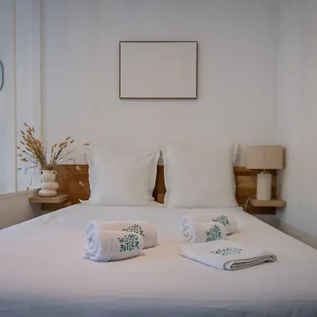 Apartment Xena - With Terrace Aspretto - By Tgb